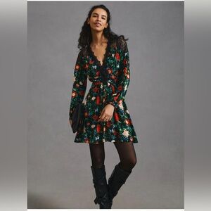 NWT Anthropologie Lacy V-Neck Mini Dress in Black Floral Motif Women’s Size 4
